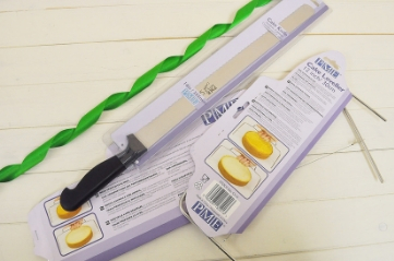 Cake Knives