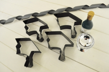 Graduation Cutters