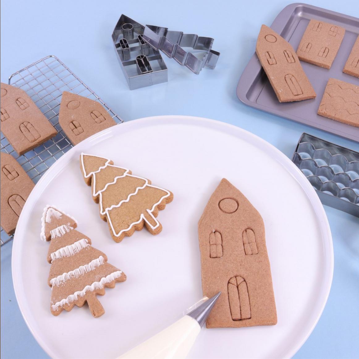 Kit de déco pour cupcakes - Gingerbread village PME